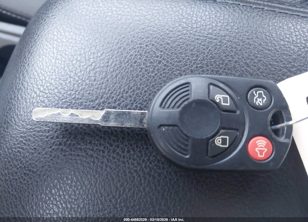 2014 FORD FOCUS SE VIN: 1FADP3K20EL458968