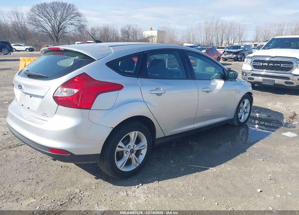 2014 FORD FOCUS SE VIN: 1FADP3K20EL458968