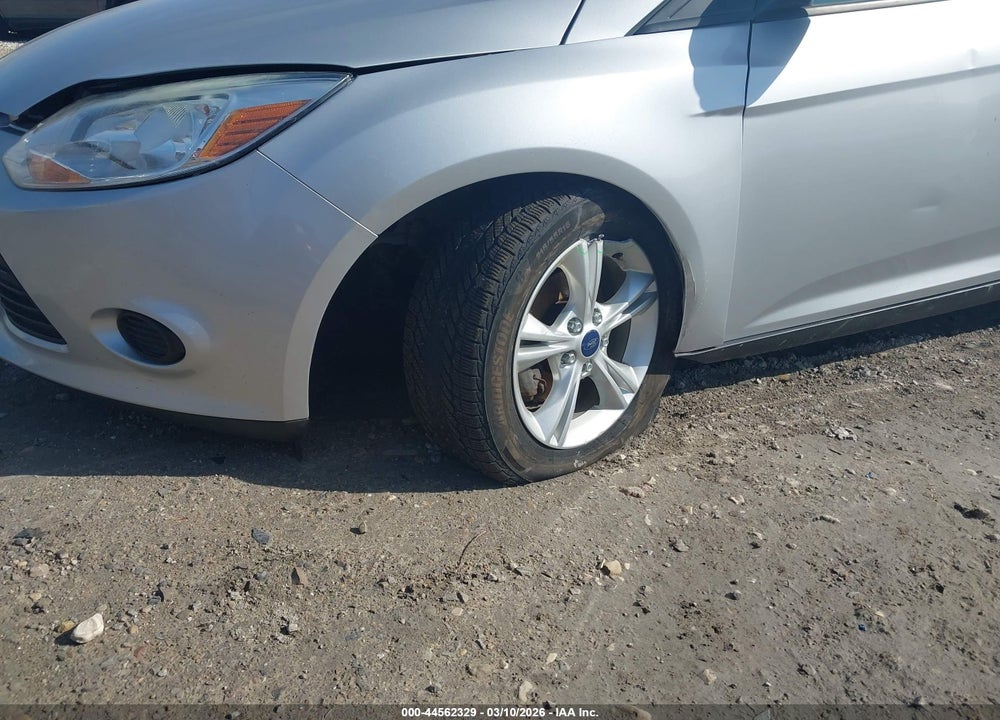 2014 FORD FOCUS SE VIN: 1FADP3K20EL458968