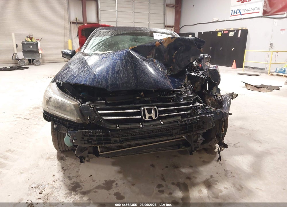 2015 HONDA ACCORD LX VIN: 1HGCR2F39FA155926