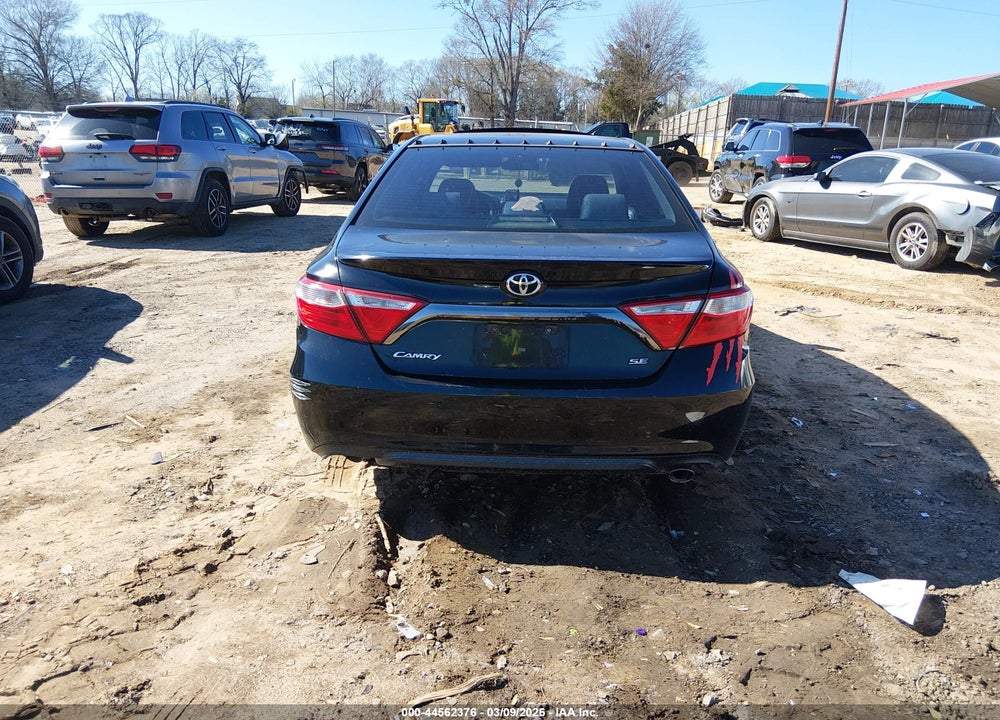 2017 TOYOTA CAMRY SE VIN: 4T1BF1FK2HU318515