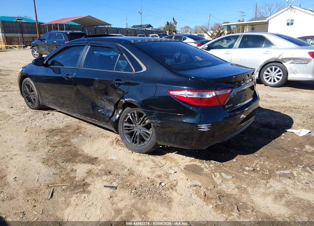 2017 TOYOTA CAMRY SE VIN: 4T1BF1FK2HU318515