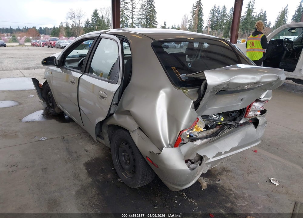 2005 CHEVROLET AVEO LS VIN: KL1TD52675B315073