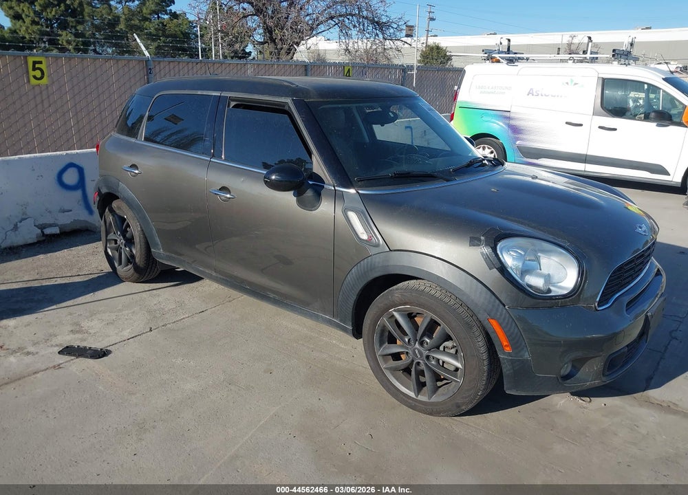 2014 MINI COUNTRYMAN COOPER S VIN: WMWZC3C5XEWT01187