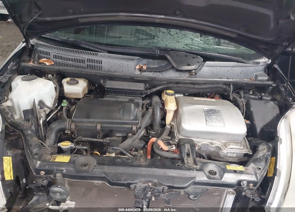 2005 TOYOTA PRIUS VIN: JTDKB20U150132726