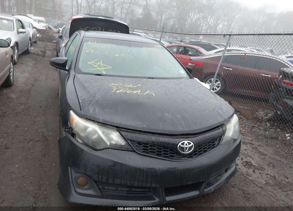 2014 TOYOTA CAMRY SE V6 VIN: 4T1BK1FK5EU544779
