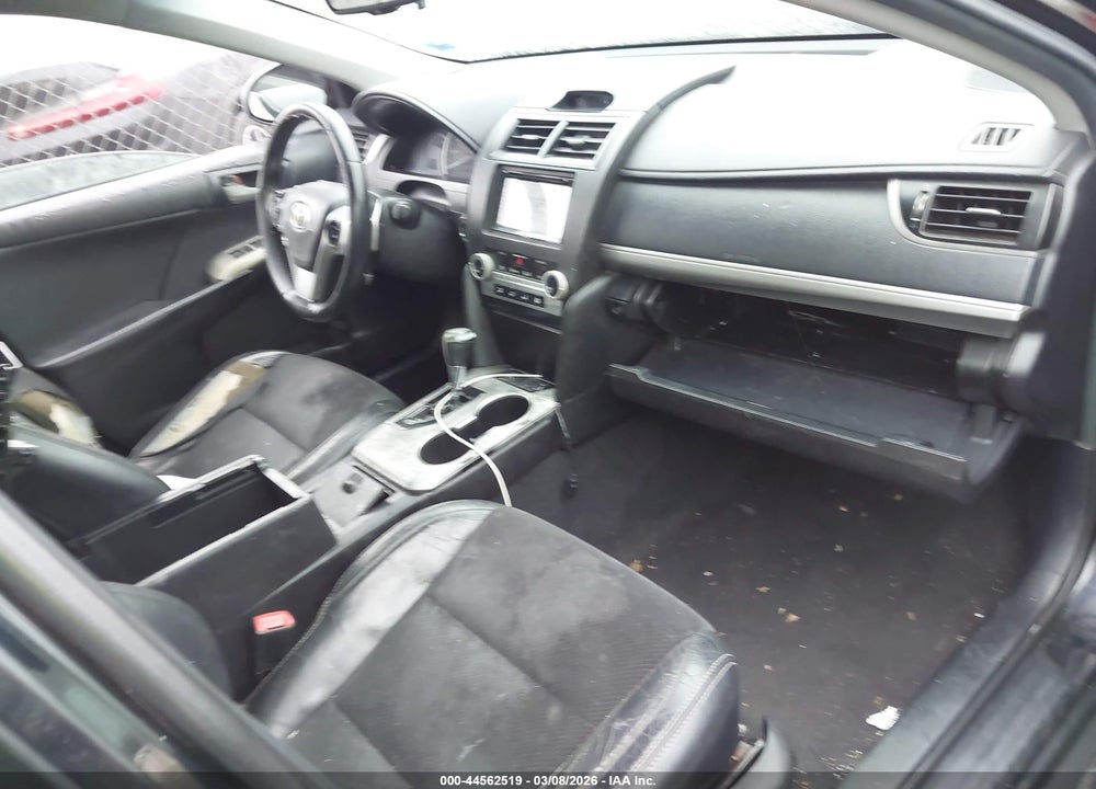 2014 TOYOTA CAMRY SE V6 VIN: 4T1BK1FK5EU544779