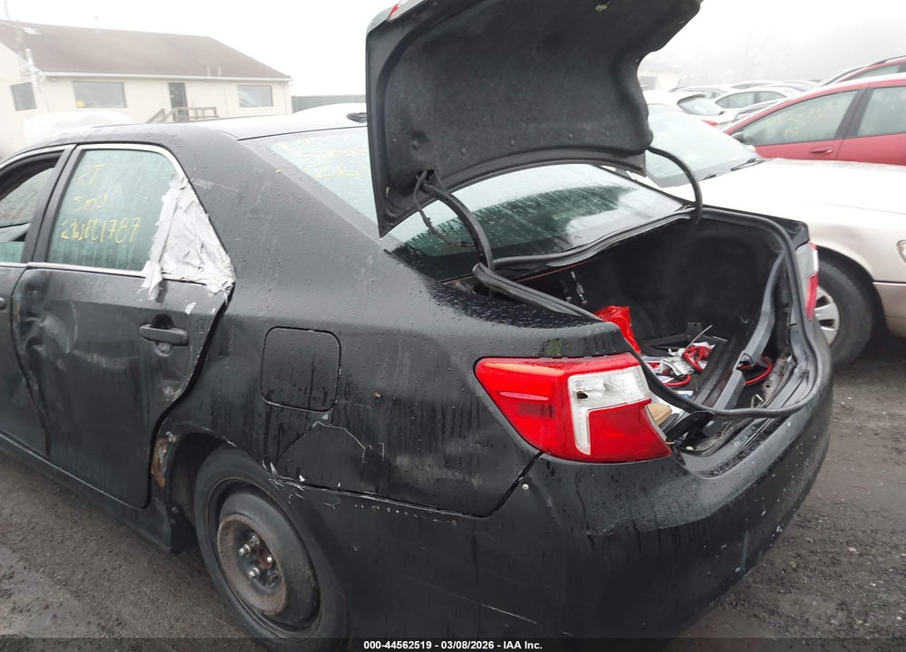 2014 TOYOTA CAMRY SE V6 VIN: 4T1BK1FK5EU544779
