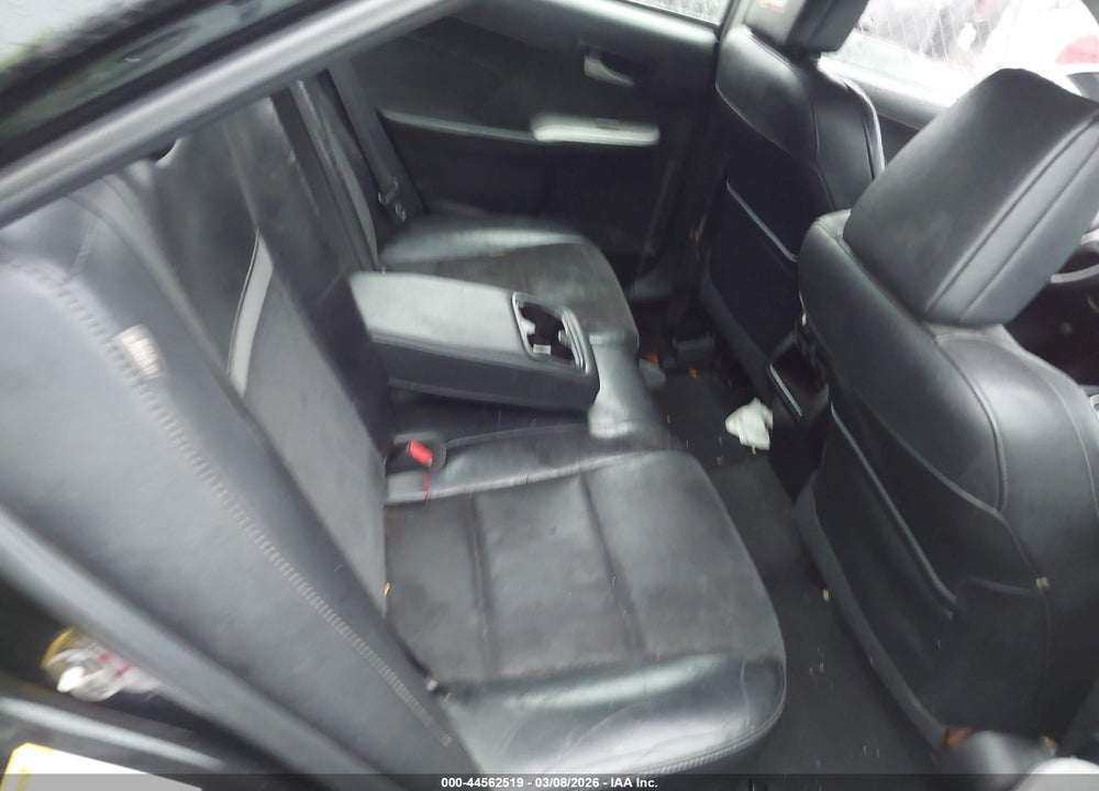 2014 TOYOTA CAMRY SE V6 VIN: 4T1BK1FK5EU544779