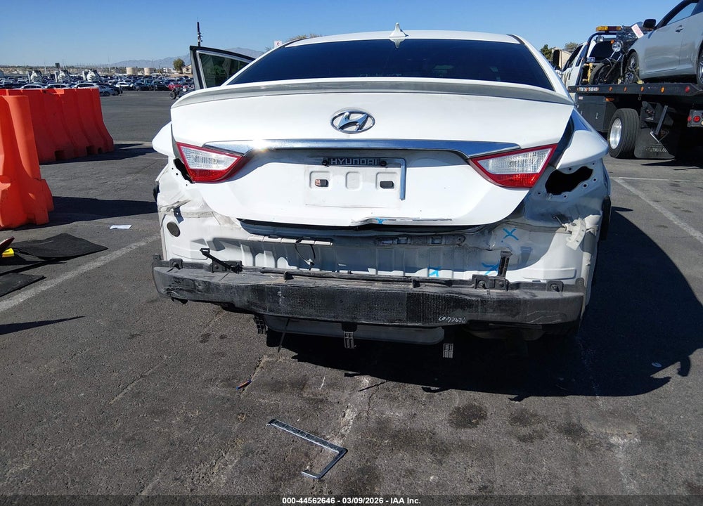 2013 HYUNDAI SONATA GLS VIN: 5NPEB4AC5DH787875