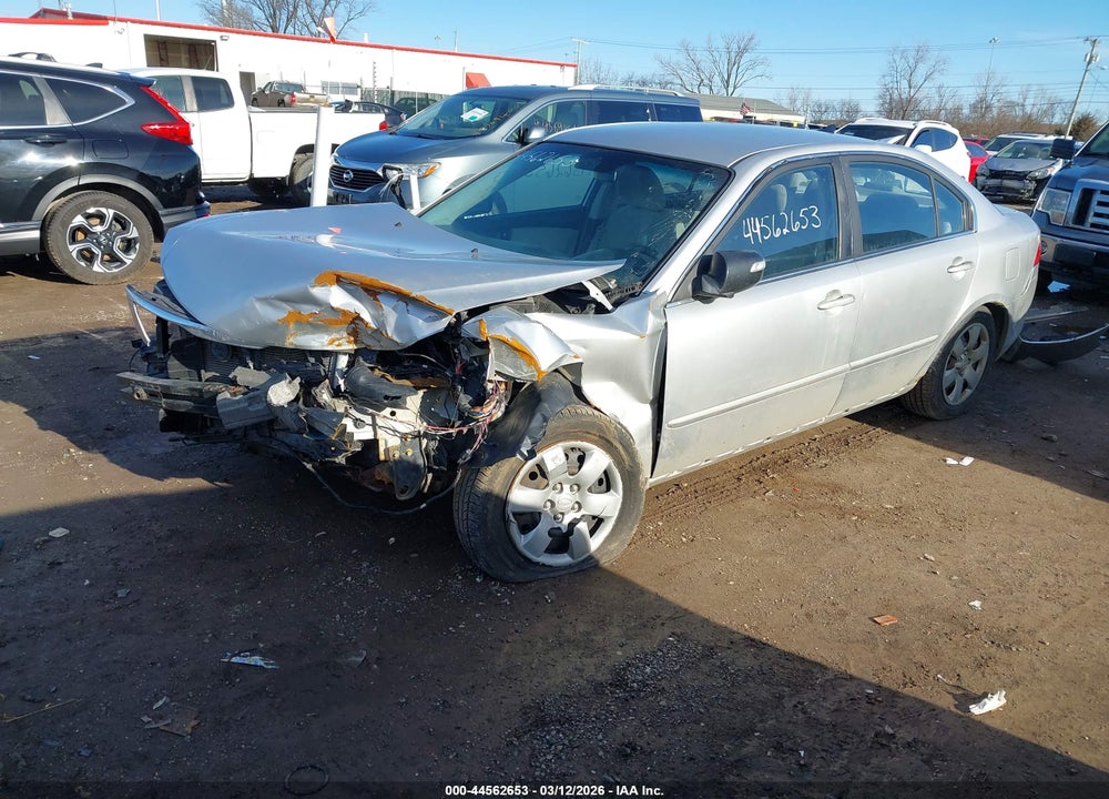 2009 KIA OPTIMA LX VIN: KNAGE228295322697