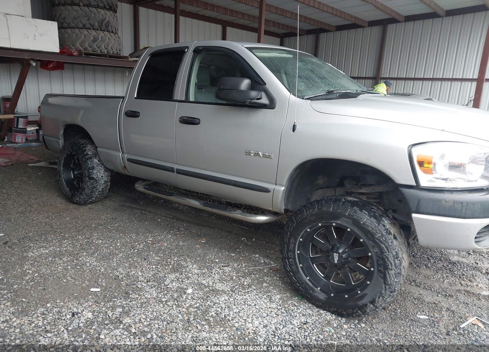 2008 DODGE RAM 1500 ST/SXT VIN: 1D7HU18N18J232633