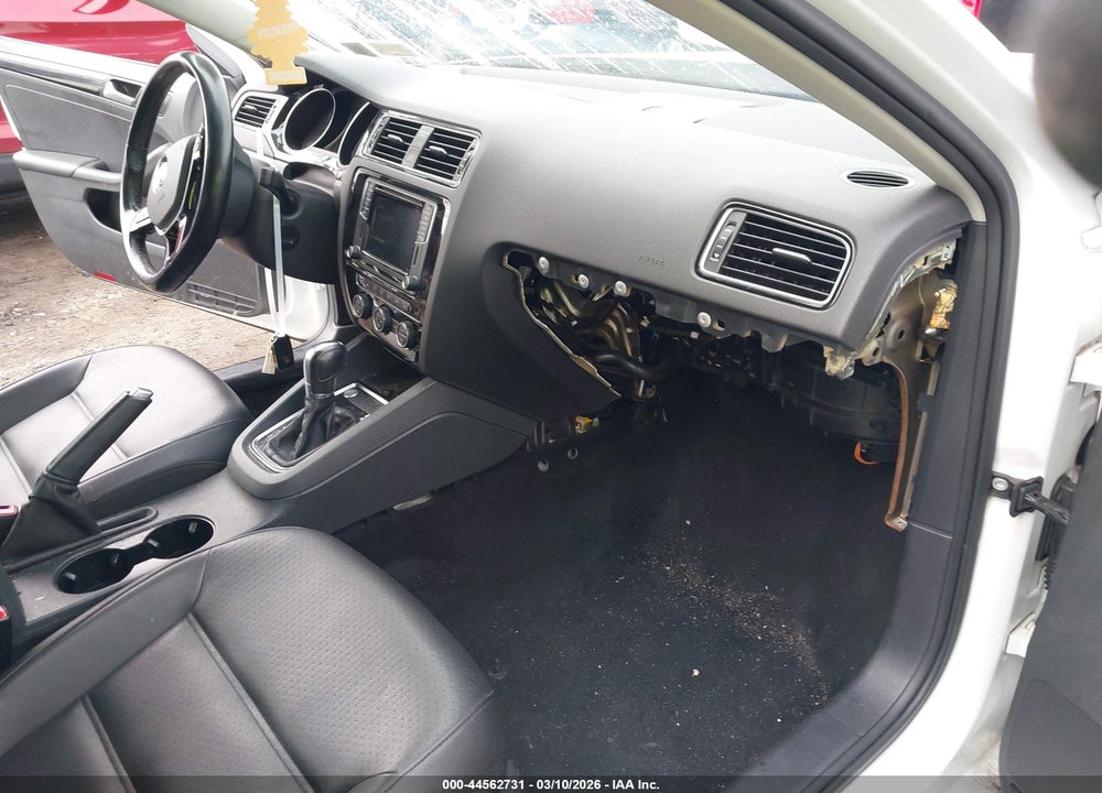 2017 VOLKSWAGEN JETTA 1.8T SEL/1.8T SEL PREMIUM VIN: 3VWL17AJ7HM400847