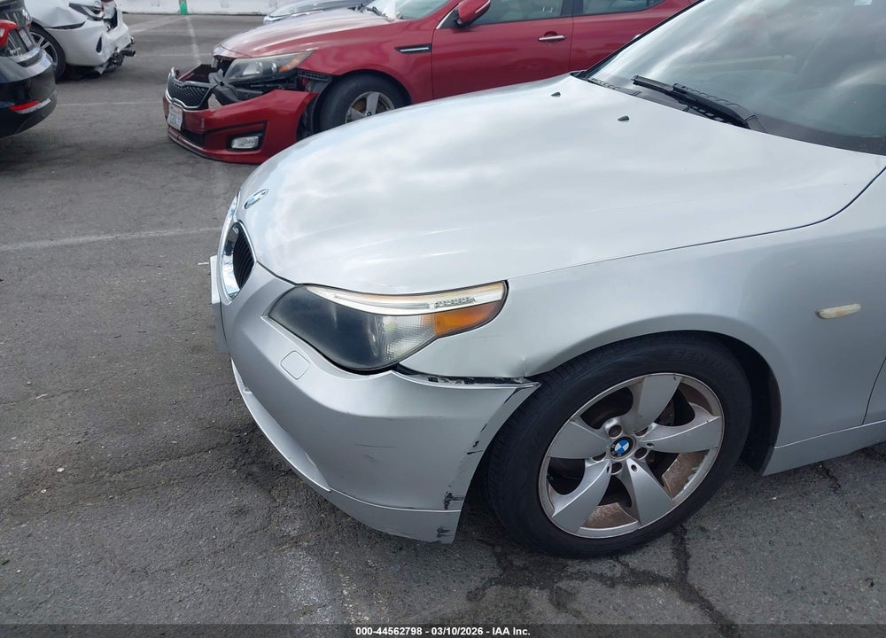 2007 BMW 525I VIN: WBANE53557CW62206