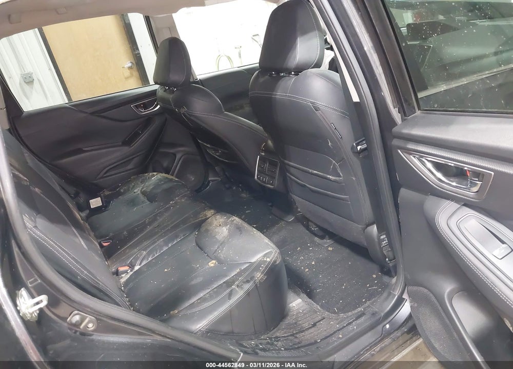 2019 SUBARU FORESTER TOURING VIN: JF2SKAWC6KH425609