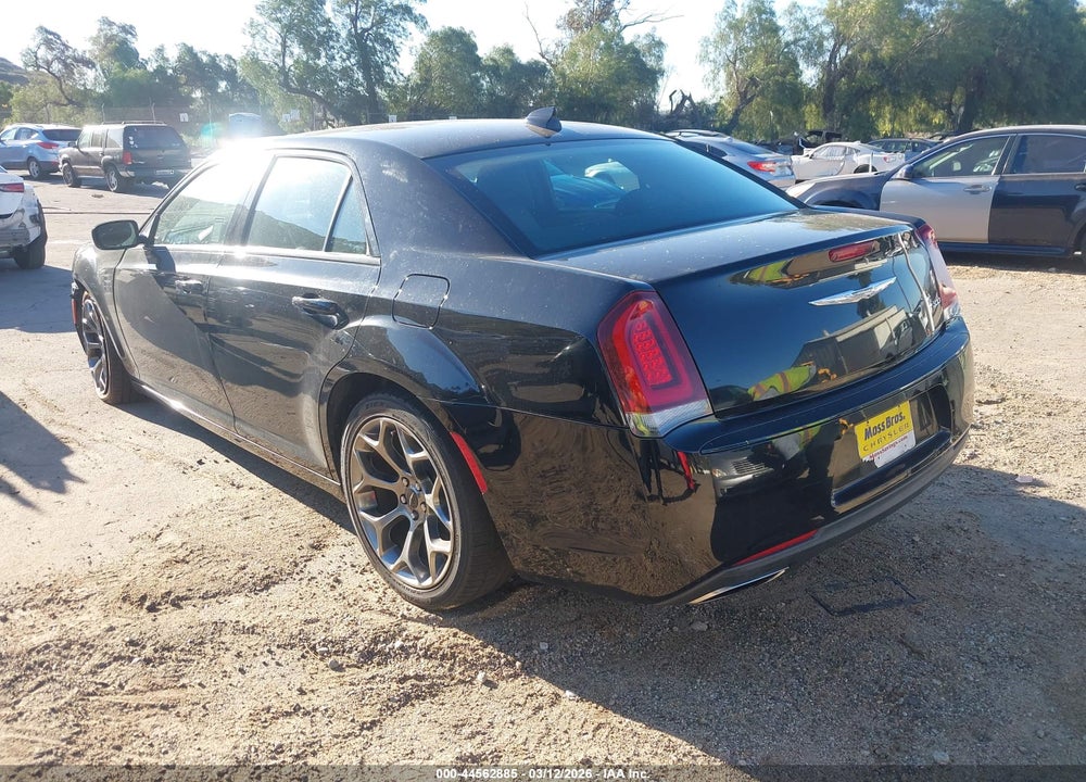 2018 CHRYSLER 300 TOURING VIN: 2C3CCAAG5JH308210