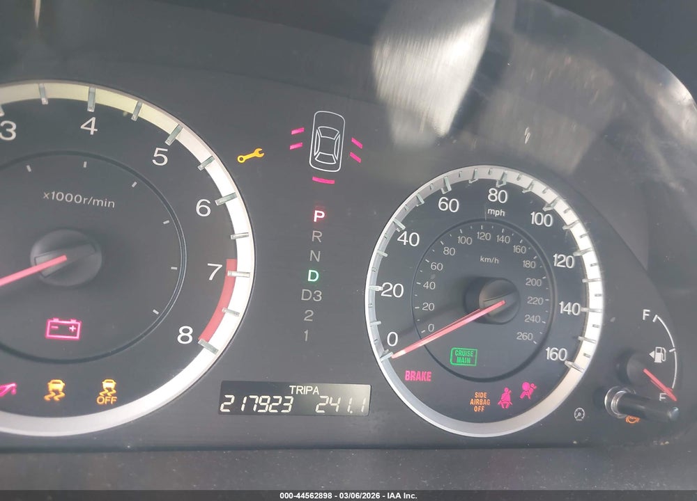 2012 HONDA ACCORD 2.4 LX VIN: 1HGCP2F38CA217592