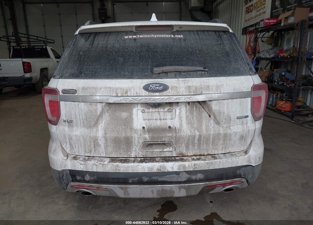 2016 FORD EXPLORER XLT VIN: 1FM5K8D87GGB87717