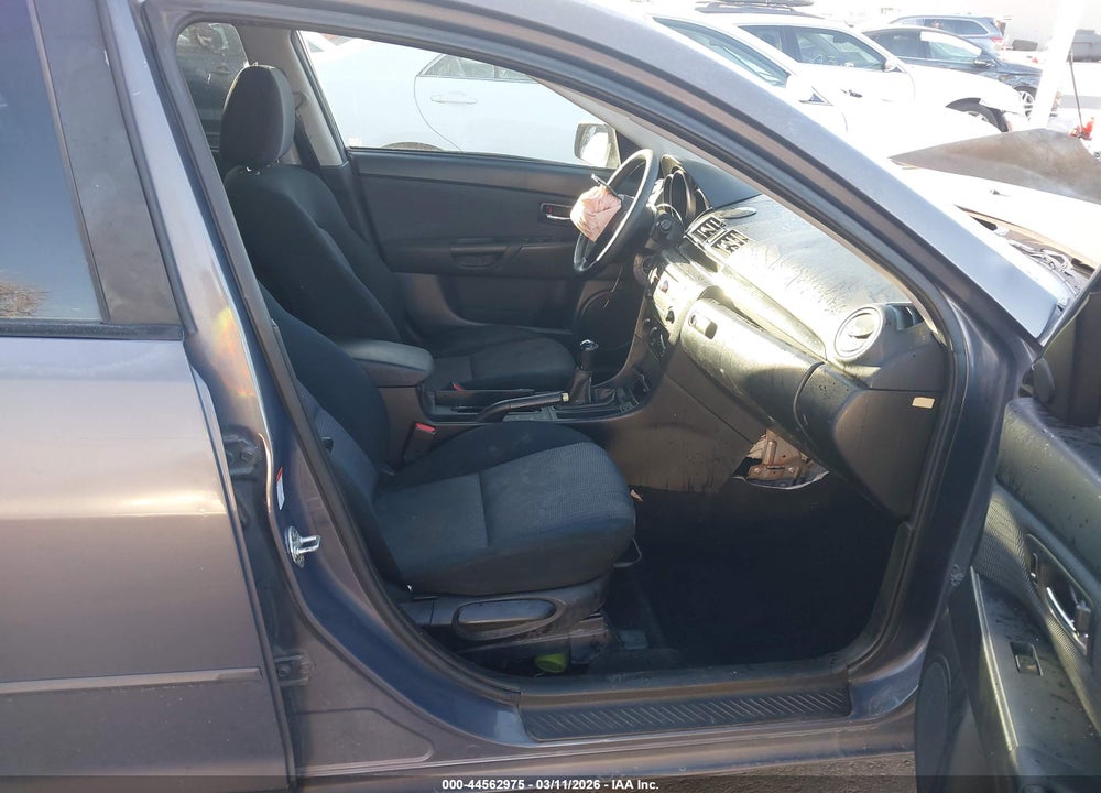 2008 MAZDA 3 I TOURING VALUE VIN: JM1BK32G681181643