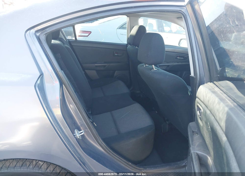2008 MAZDA 3 I TOURING VALUE VIN: JM1BK32G681181643