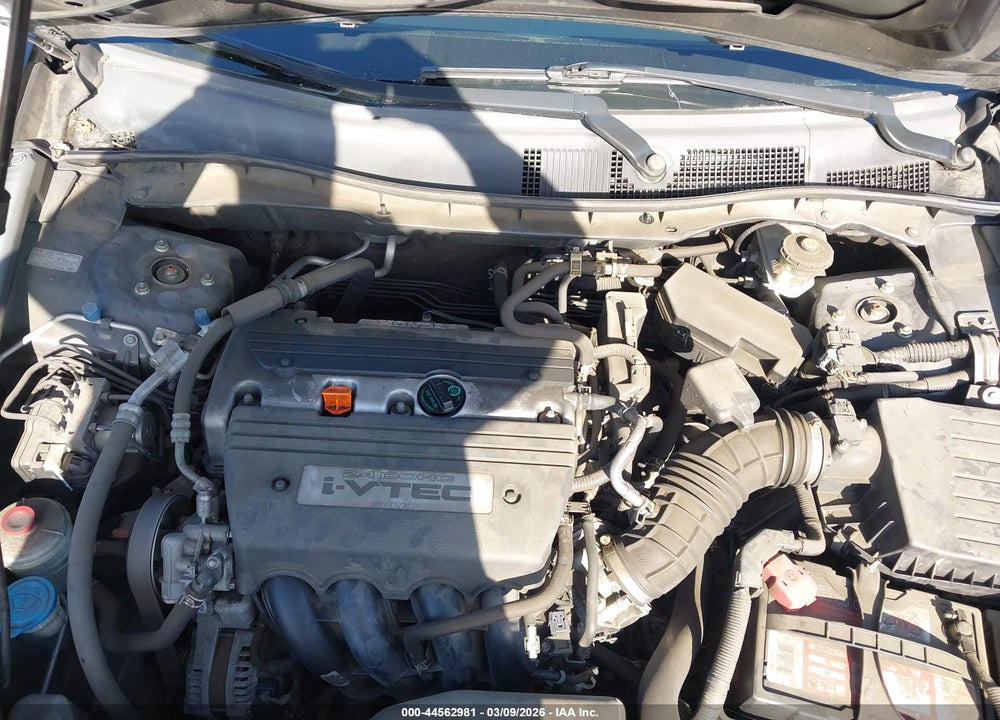 2009 HONDA ACCORD 2.4 LX VIN: 1HGCP26369A182124