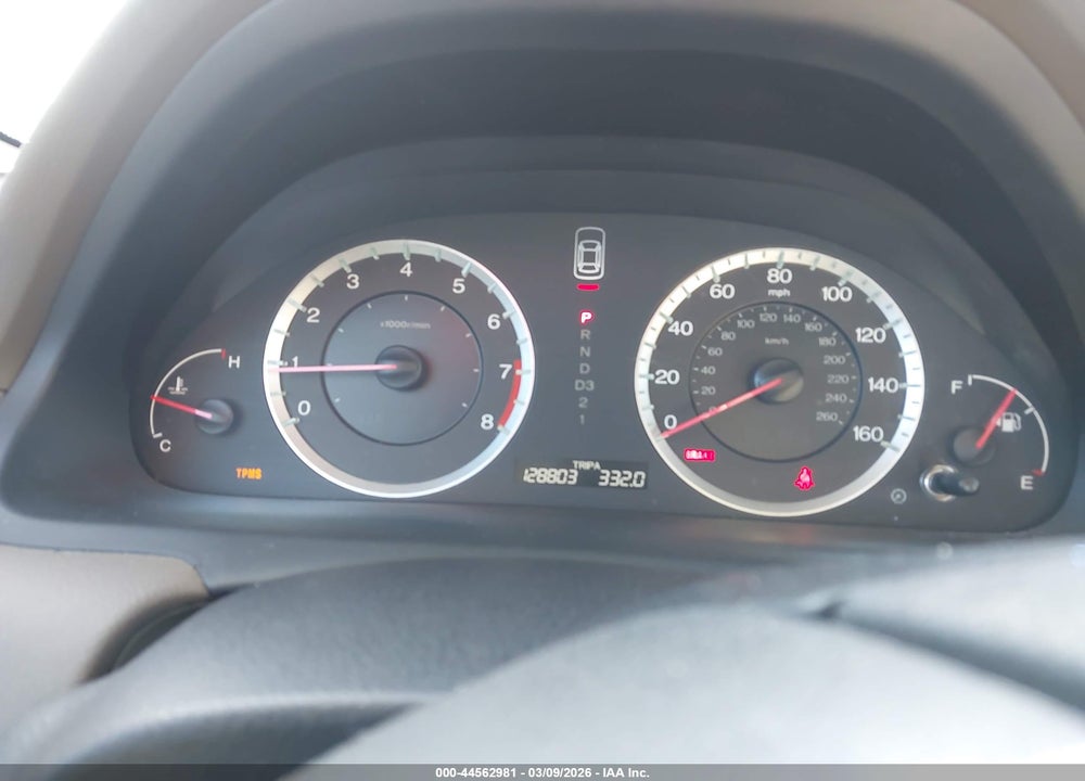 2009 HONDA ACCORD 2.4 LX VIN: 1HGCP26369A182124