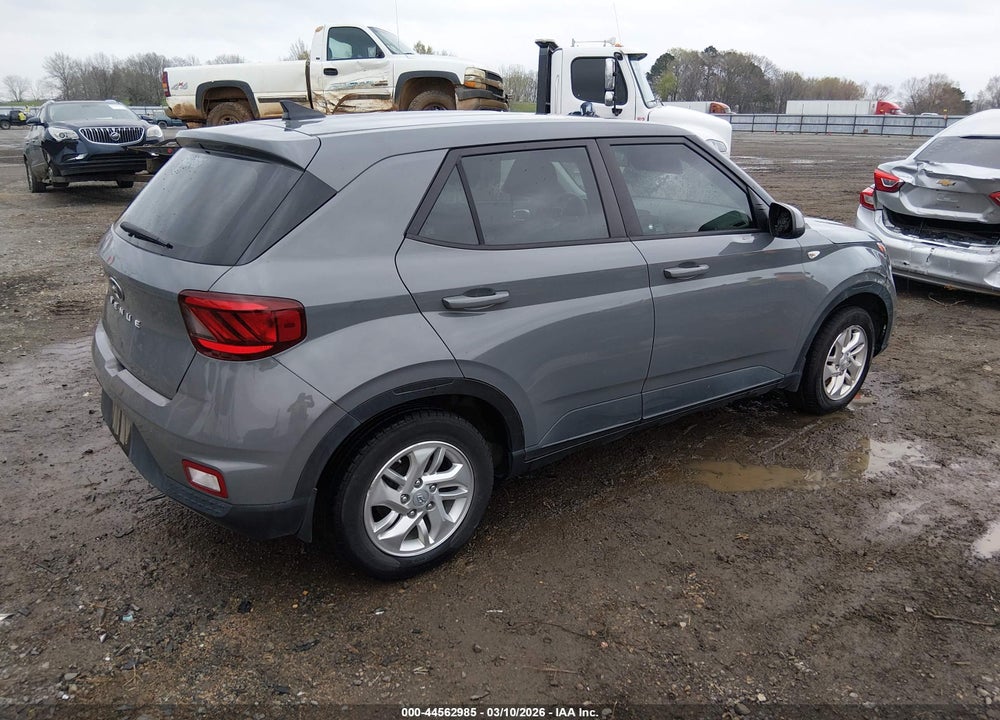2021 HYUNDAI VENUE SE VIN: KMHRB8A3XMU073895
