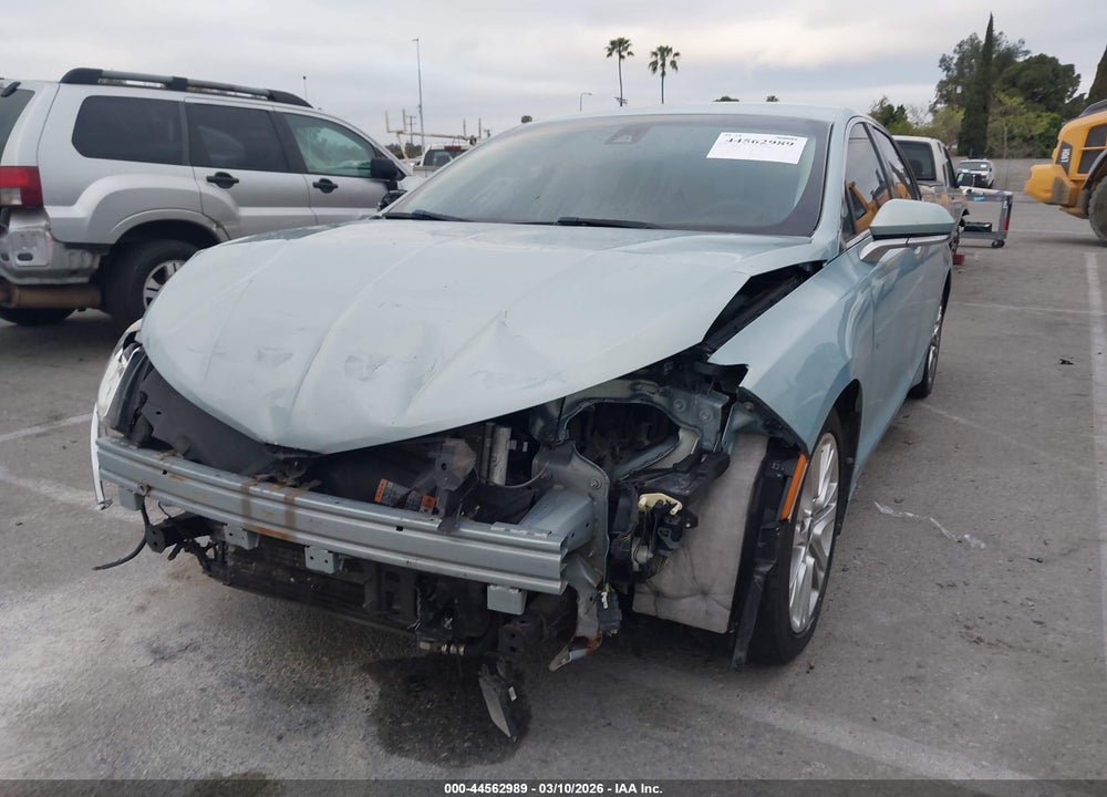 2014 LINCOLN MKZ HYBRID VIN: 3LN6L2LU6ER822929