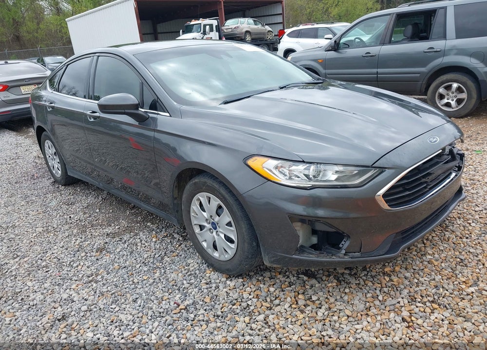 2020 FORD FUSION S VIN: 3FA6P0G71LR143705