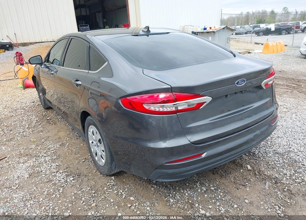 2020 FORD FUSION S VIN: 3FA6P0G71LR143705