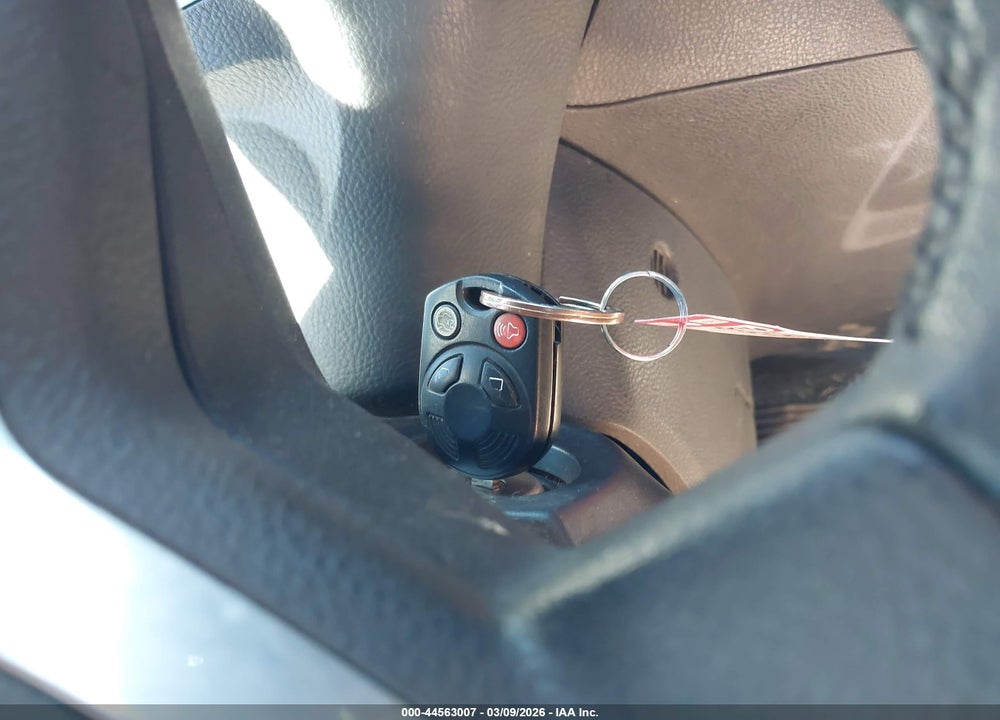 2014 FORD FOCUS SE VIN: 1FADP3K29EL455275