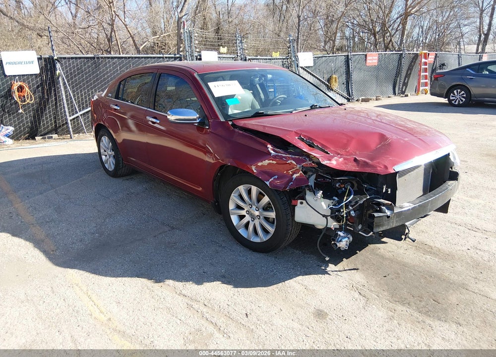 2013 CHRYSLER 200 LIMITED VIN: 1C3CCBCG7DN618941