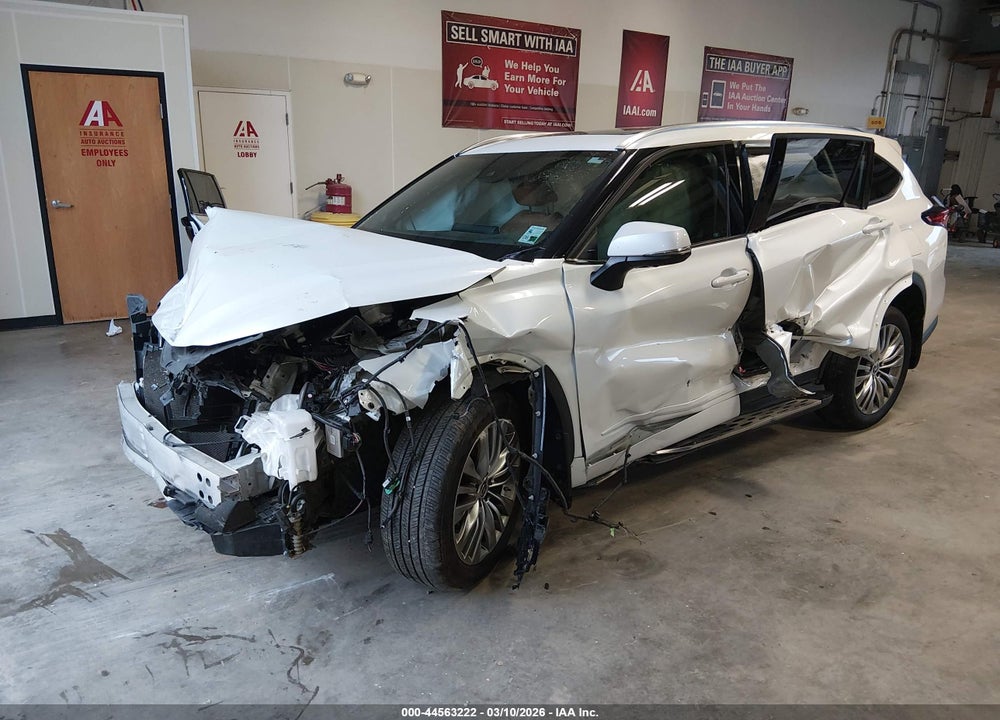 2022 TOYOTA HIGHLANDER PLATINUM VIN: 5TDFZRAH1NS125392