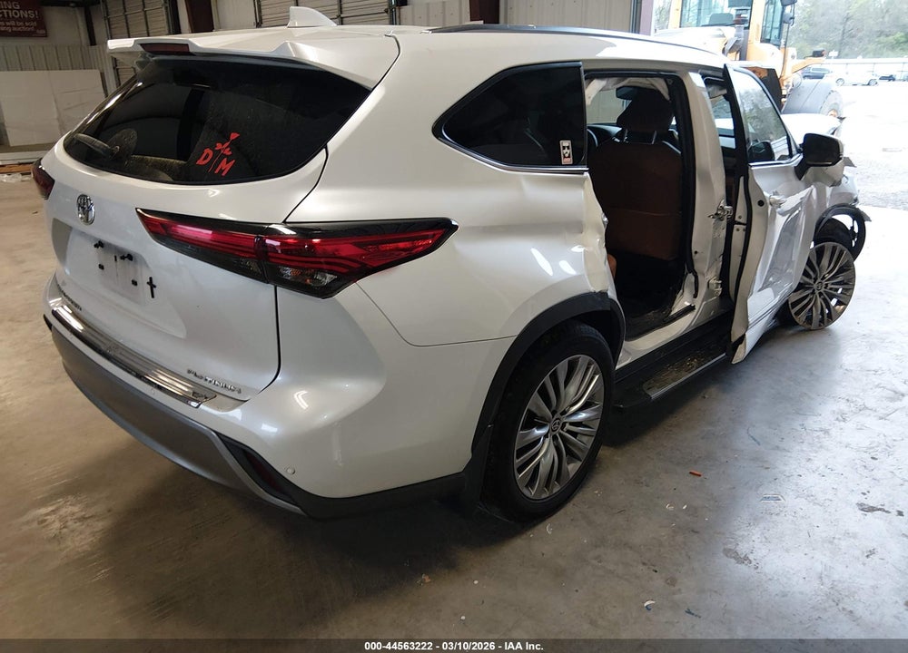 2022 TOYOTA HIGHLANDER PLATINUM VIN: 5TDFZRAH1NS125392