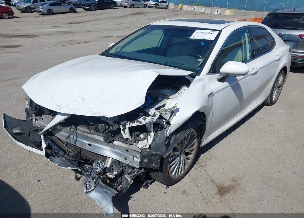 2019 TOYOTA CAMRY HYBRID XLE VIN: 4T1B21HK3KU514592