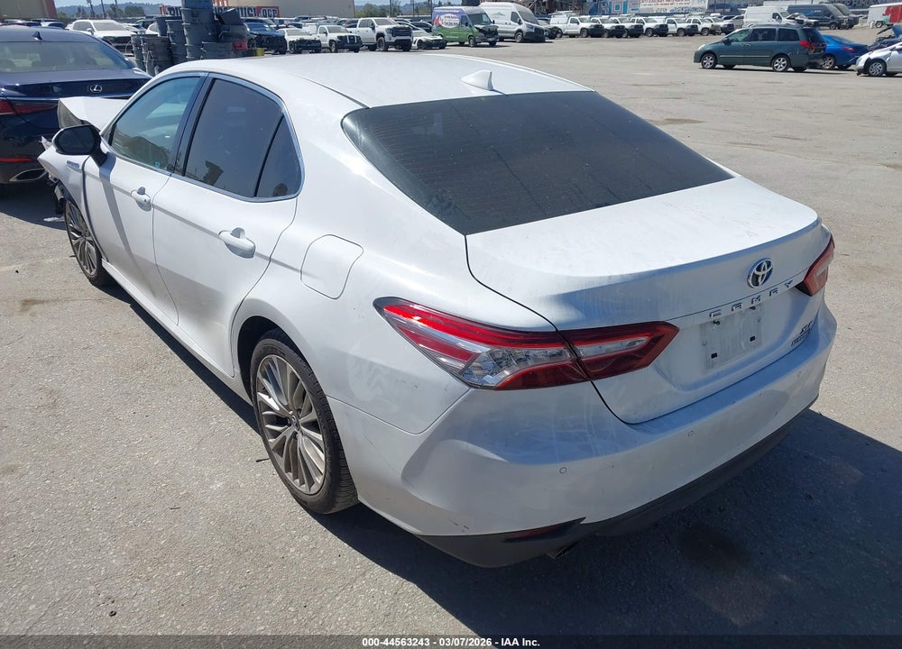 2019 TOYOTA CAMRY HYBRID XLE VIN: 4T1B21HK3KU514592