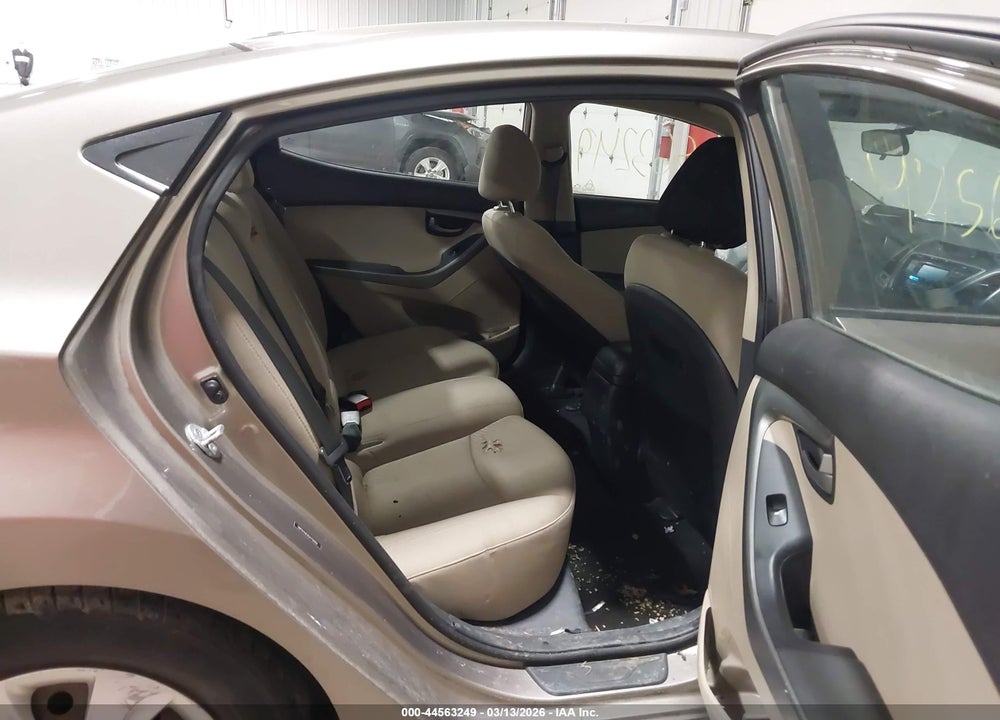 2016 HYUNDAI ELANTRA SE VIN: 5NPDH4AE8GH756684
