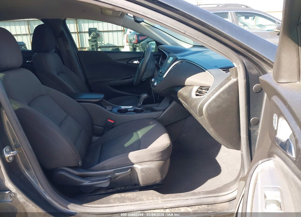 2017 CHEVROLET MALIBU LS VIN: 1G1ZB5ST7HF168970