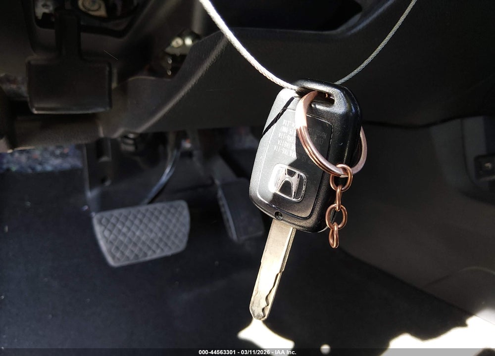 2019 HONDA CIVIC LX VIN: 2HGFC2F6XKH587140