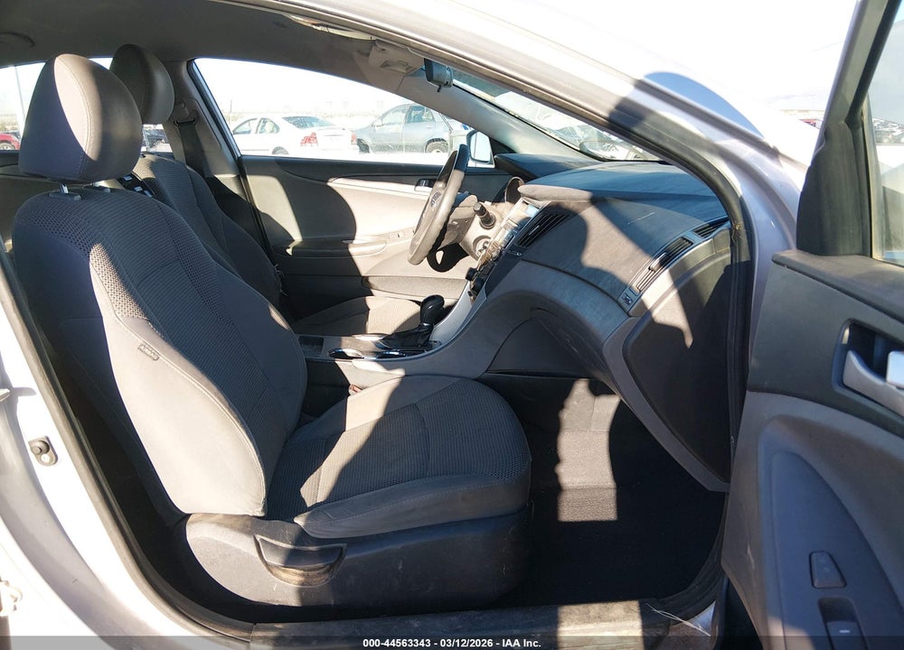 2011 HYUNDAI SONATA GLS VIN: 5NPEB4AC2BH205468