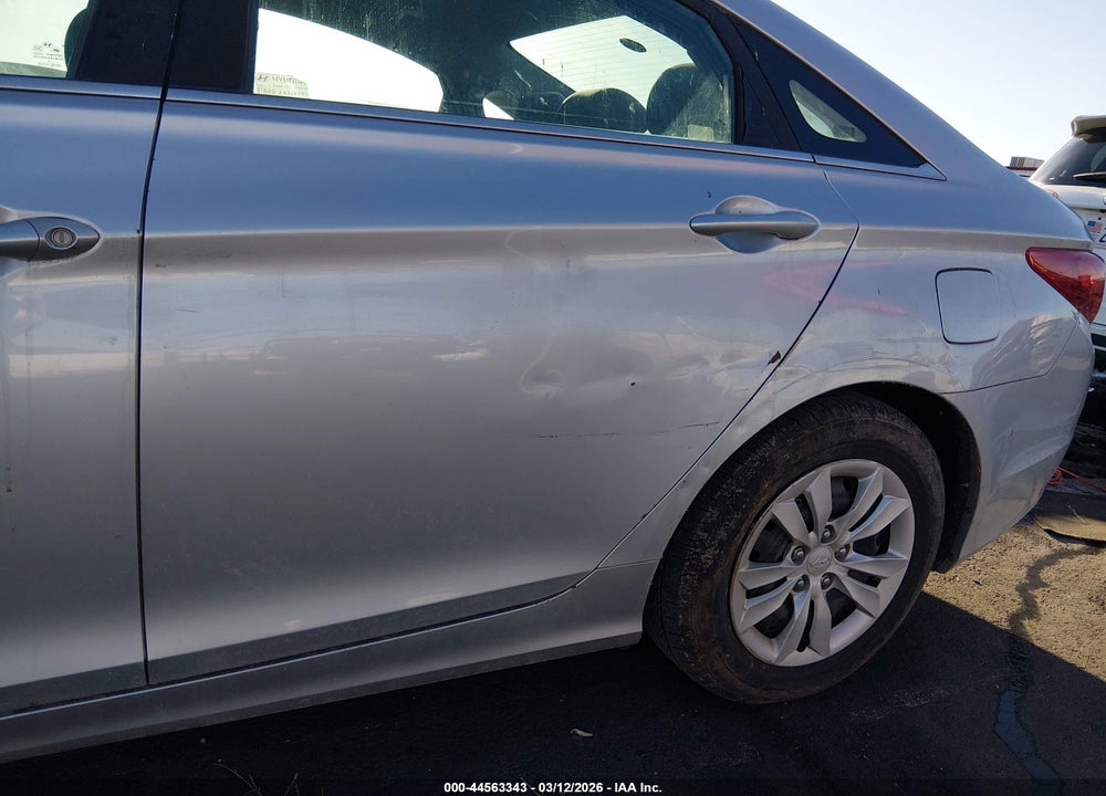 2011 HYUNDAI SONATA GLS VIN: 5NPEB4AC2BH205468