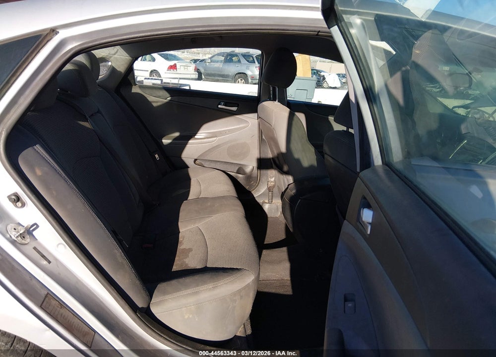 2011 HYUNDAI SONATA GLS VIN: 5NPEB4AC2BH205468