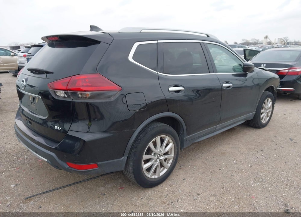 2019 NISSAN ROGUE SV VIN: 5N1AT2MT6KC828921