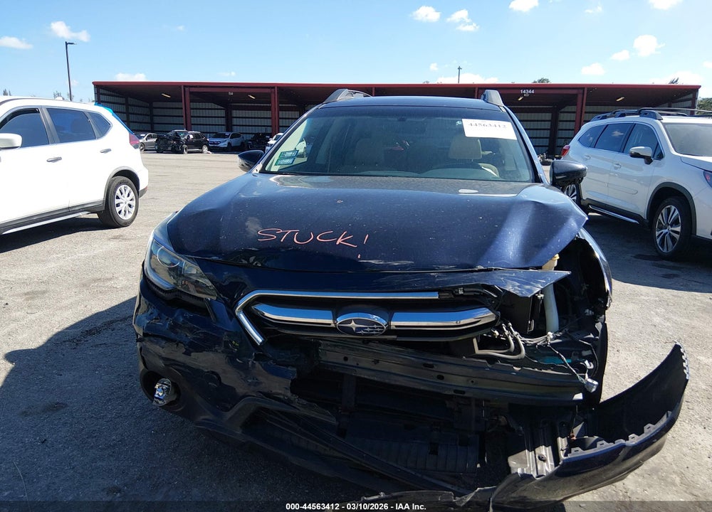 2018 SUBARU OUTBACK 2.5I PREMIUM VIN: 4S4BSADC1J3208350