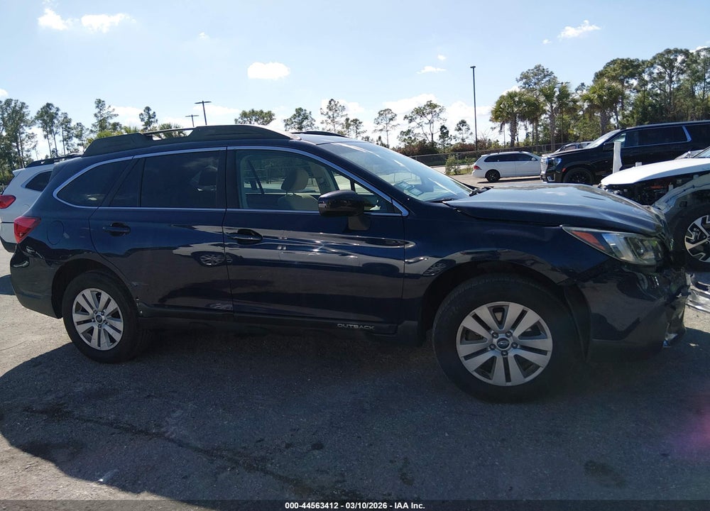 2018 SUBARU OUTBACK 2.5I PREMIUM VIN: 4S4BSADC1J3208350