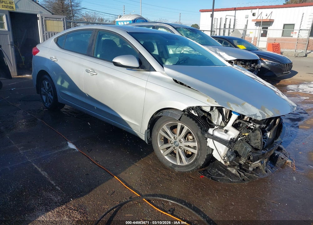 2018 HYUNDAI ELANTRA SEL VIN: 5NPD84LFXJH245779