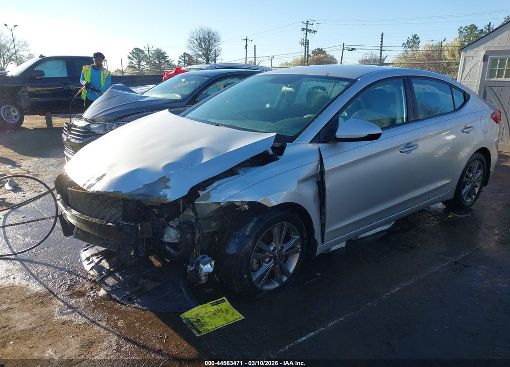 2018 HYUNDAI ELANTRA SEL VIN: 5NPD84LFXJH245779