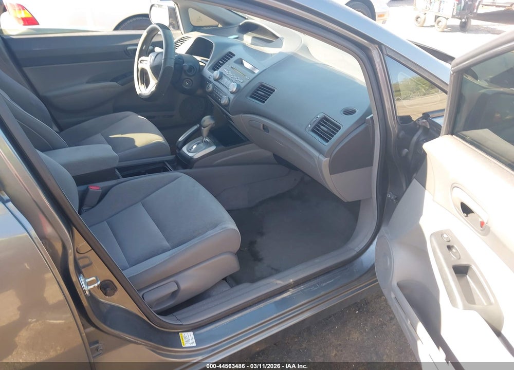 2009 HONDA CIVIC LX VIN: 1HGFA16549L029384