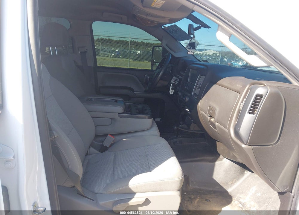 2018 CHEVROLET SILVERADO 2500HD WT VIN: 1GC1KUEY0JF281378