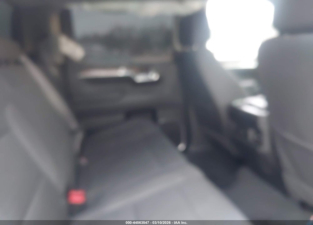 2022 CHEVROLET SILVERADO 1500 4WD  STANDARD BED LT VIN: 2GCUDDED8N1514215